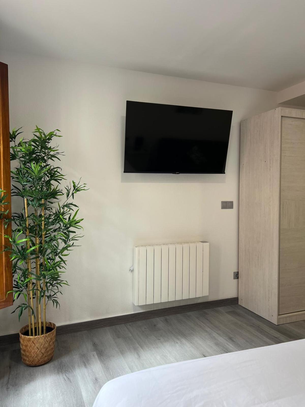 Rosal Central Studios Овьедо Экстерьер фото