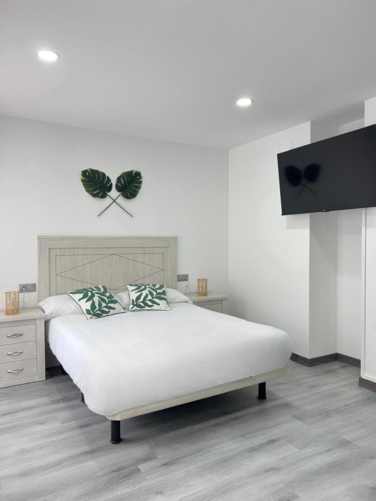 Rosal Central Studios Овьедо Экстерьер фото