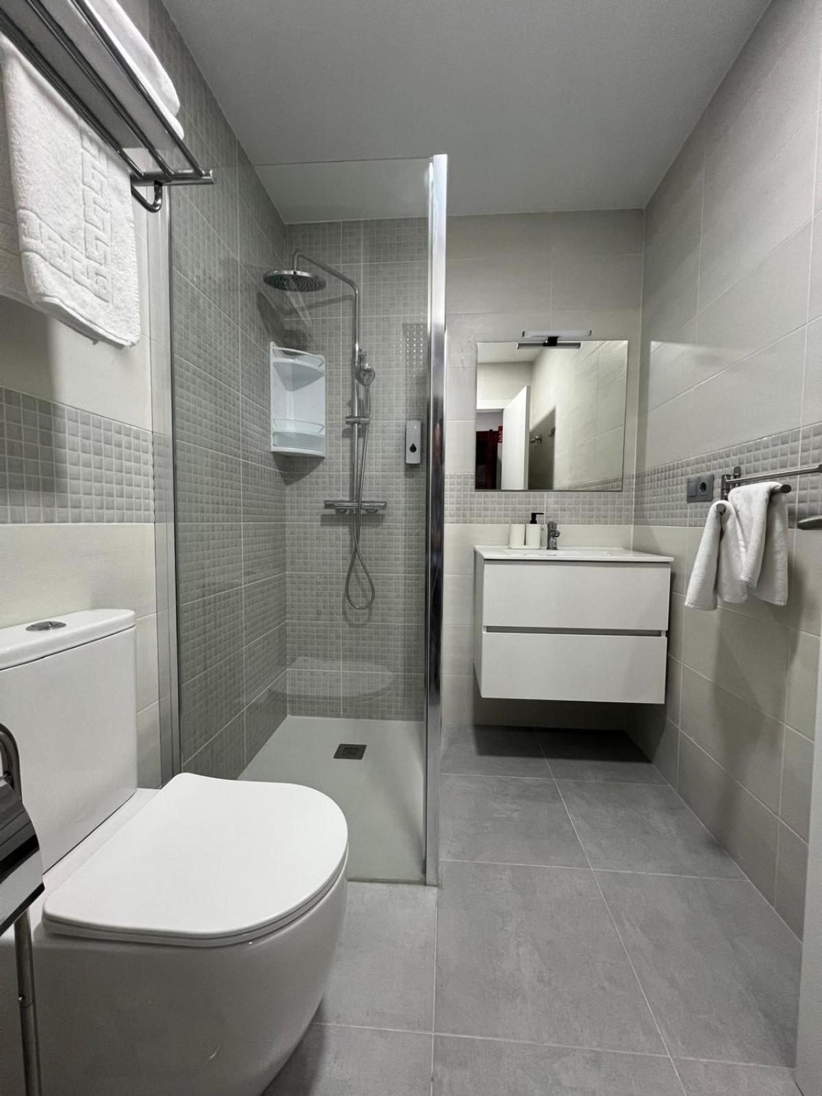 Rosal Central Studios Овьедо Экстерьер фото